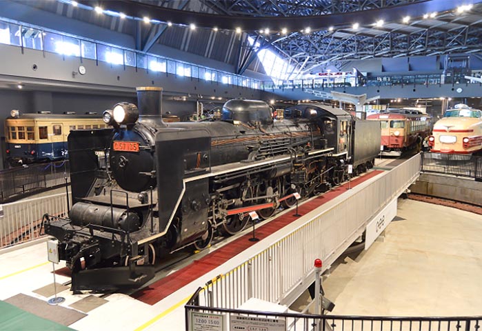 鉄道博物館